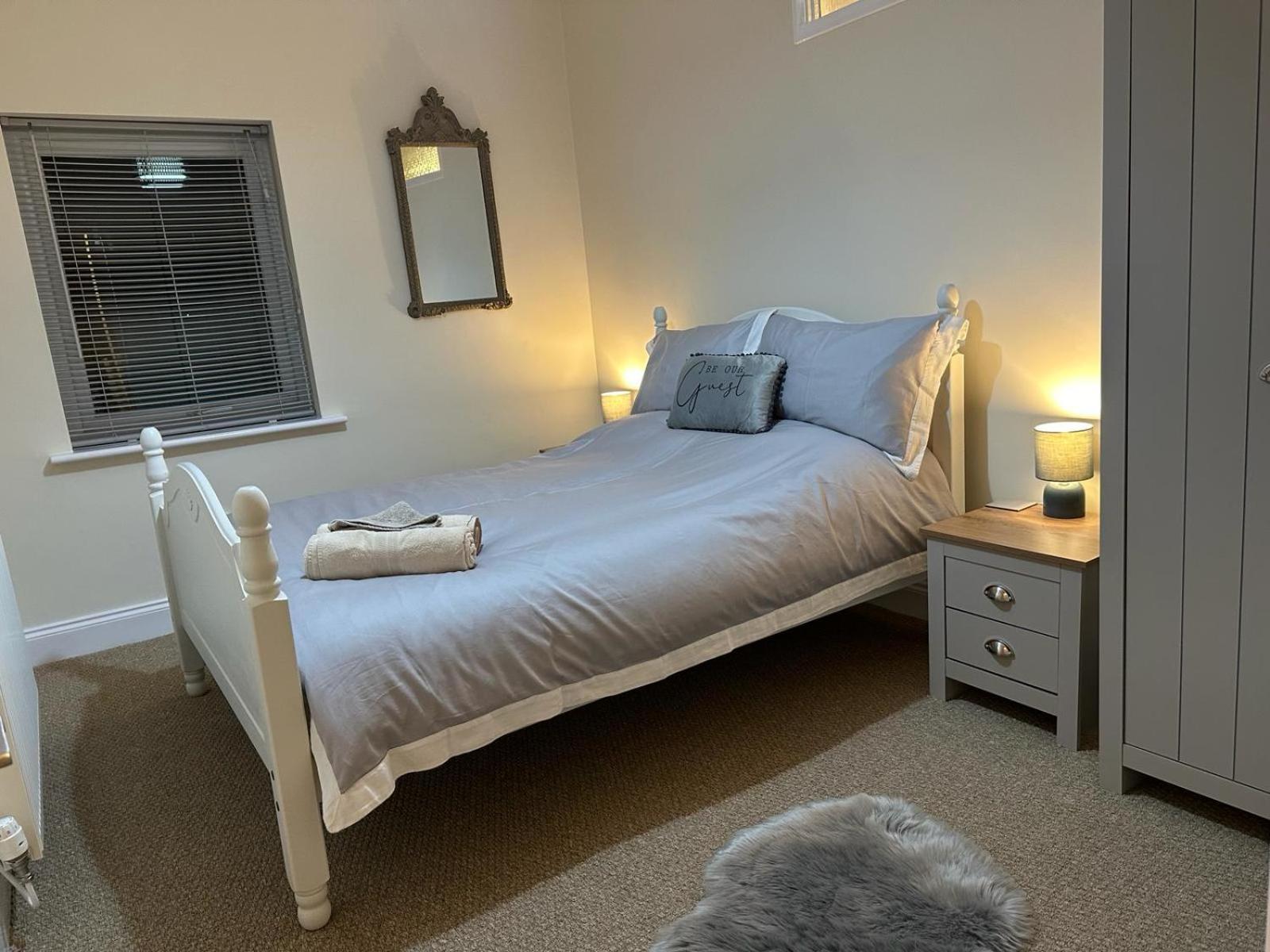 City Of Chester Award Winning Cottage -Pixie Terrace Chester Eksteriør billede