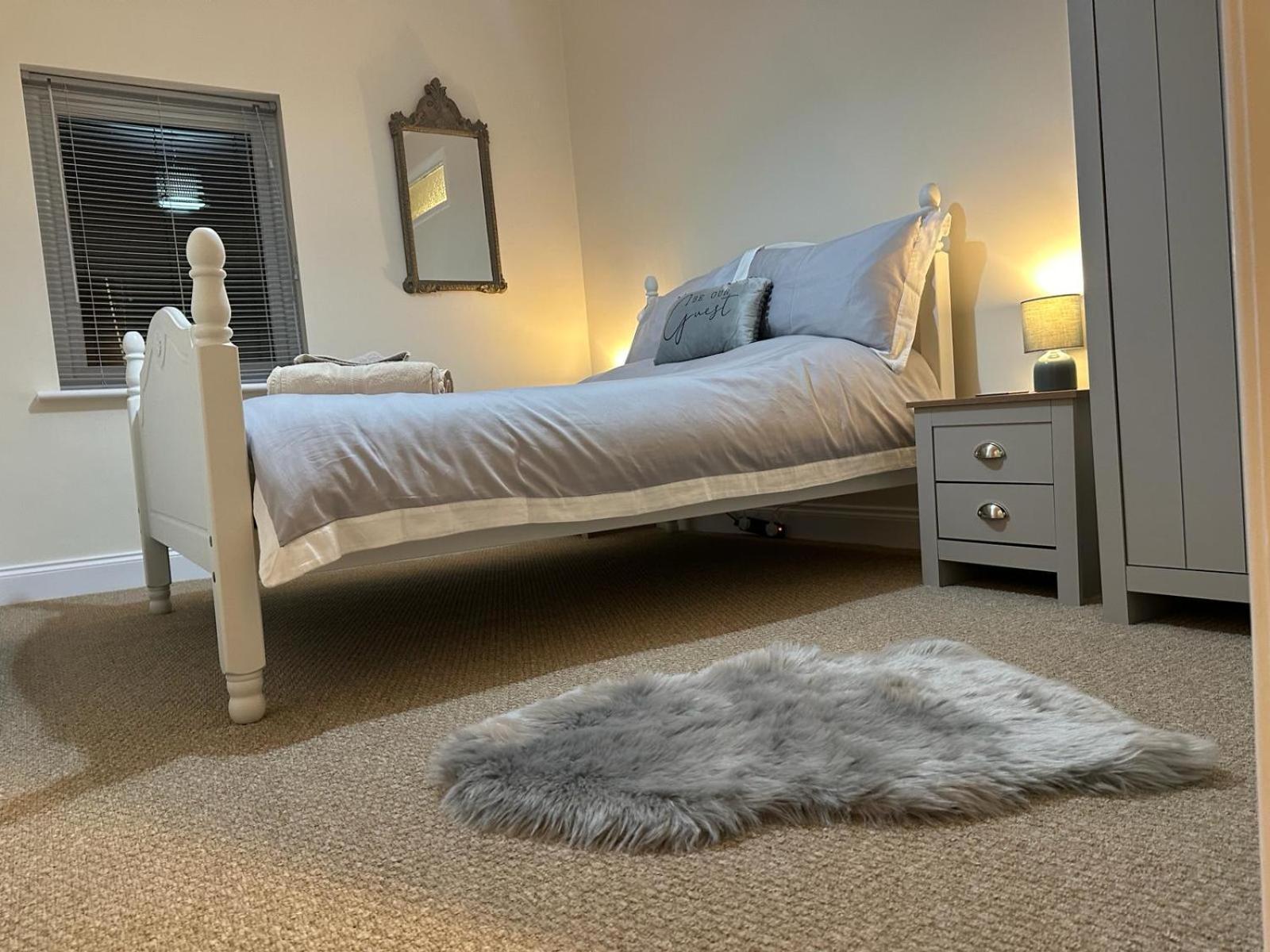 City Of Chester Award Winning Cottage -Pixie Terrace Chester Eksteriør billede